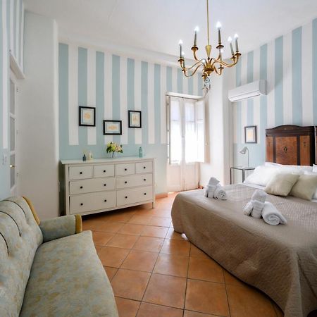 Appartamento Casa Cerami13 คาตาเนีย ภายนอก รูปภาพ